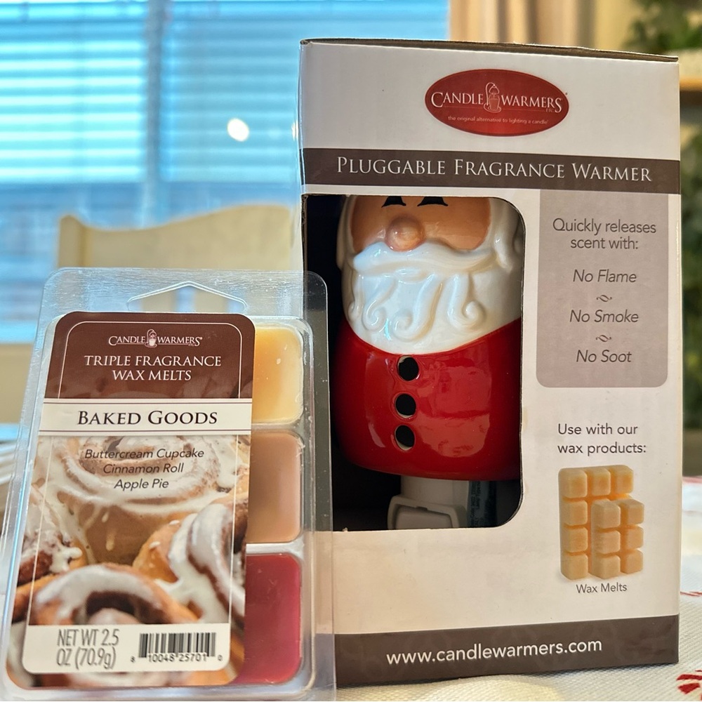 Candle Warmers Santa Wall Outlet Fragrance Warmer + Wax Melts (4 available)